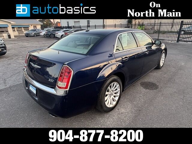 2013 Chrysler 300 Base Jacksonville FL