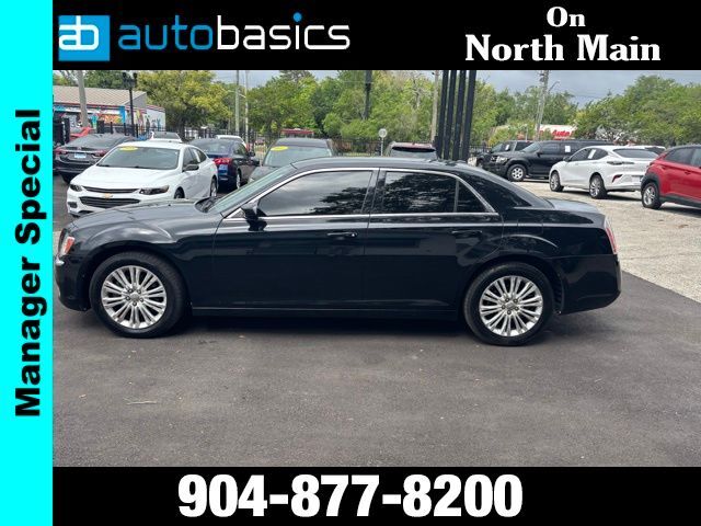 2013 Chrysler 300 Base