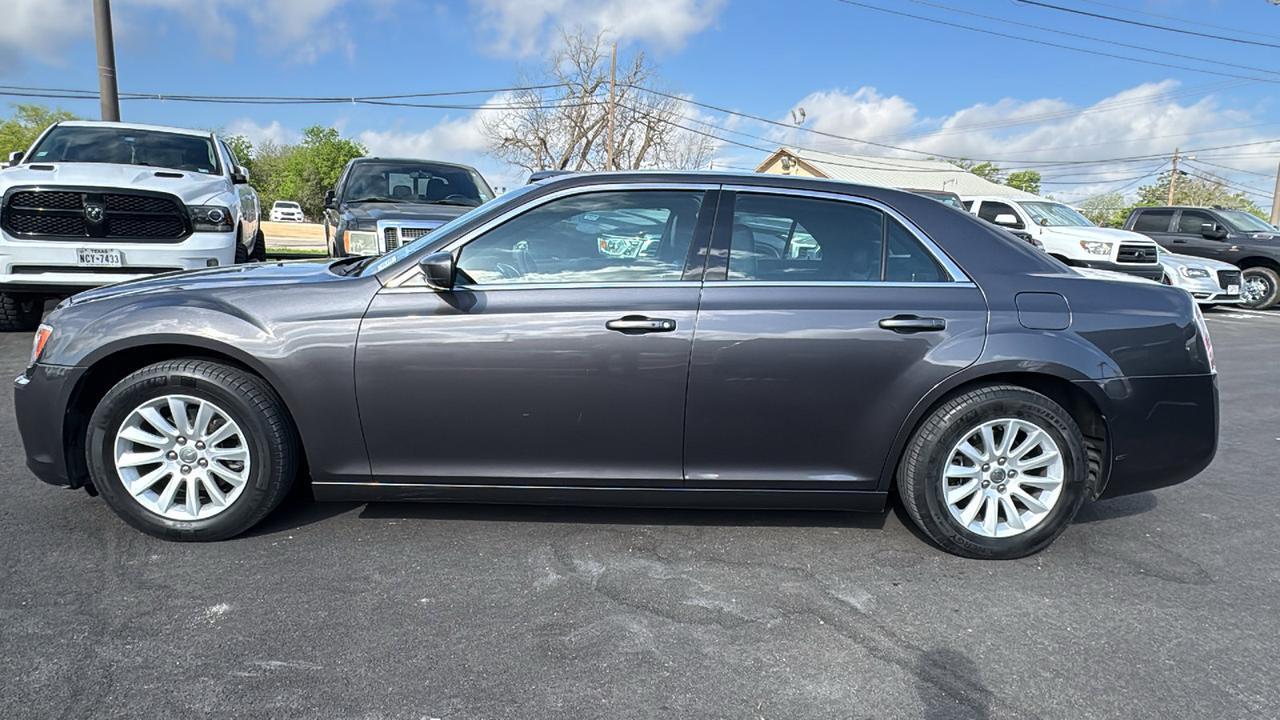 2013 Chrysler 300 Base New Braunfels TX
