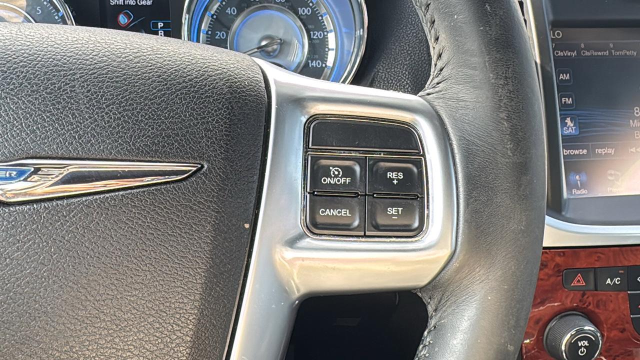 2013 Chrysler 300 Base New Braunfels TX