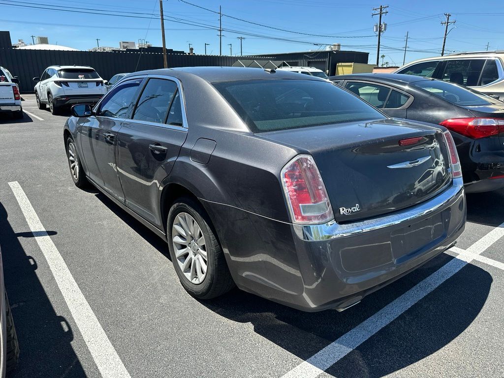 2013 Chrysler 300 Base