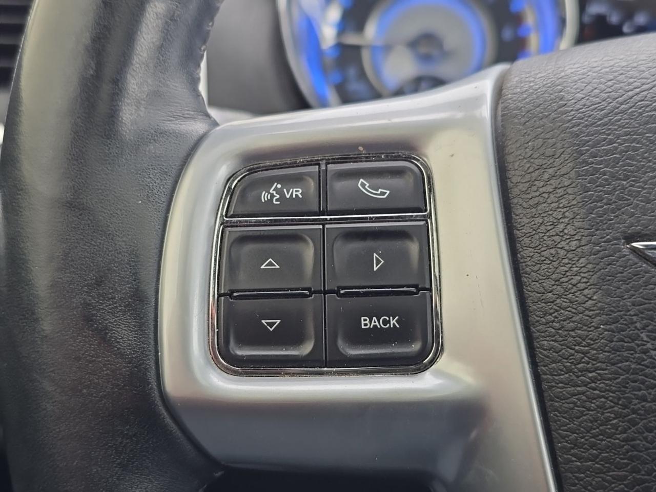 2013 Chrysler 300 C Watertown SD