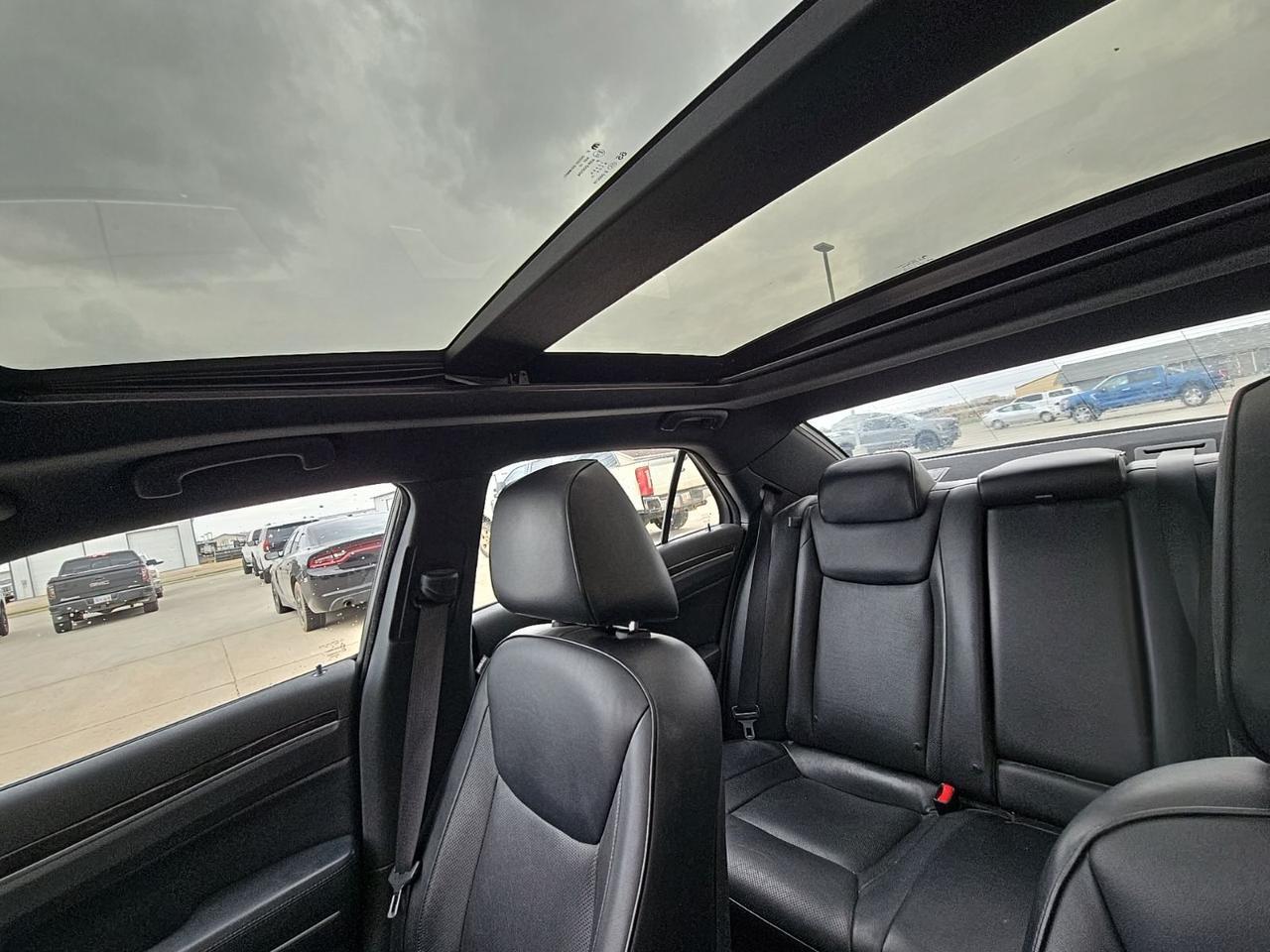 2013 Chrysler 300 C Watertown SD
