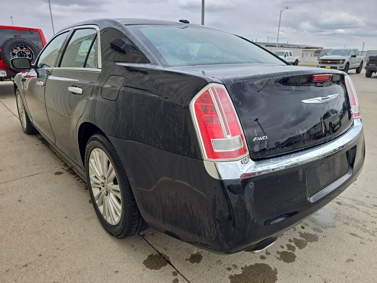 2013 Chrysler 300 C Watertown SD
