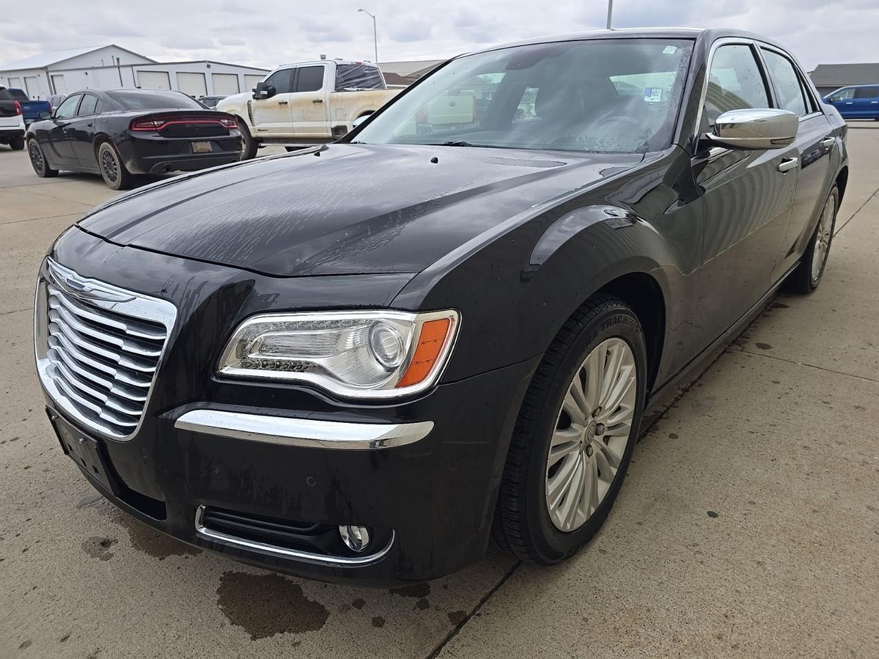 2013 Chrysler 300 C Watertown SD