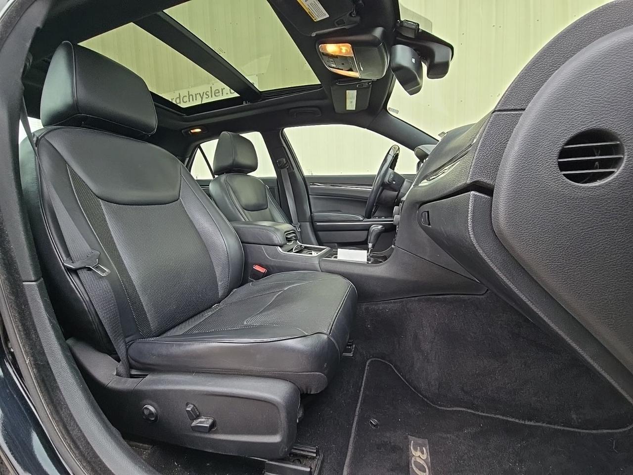 2013 Chrysler 300 C Watertown SD