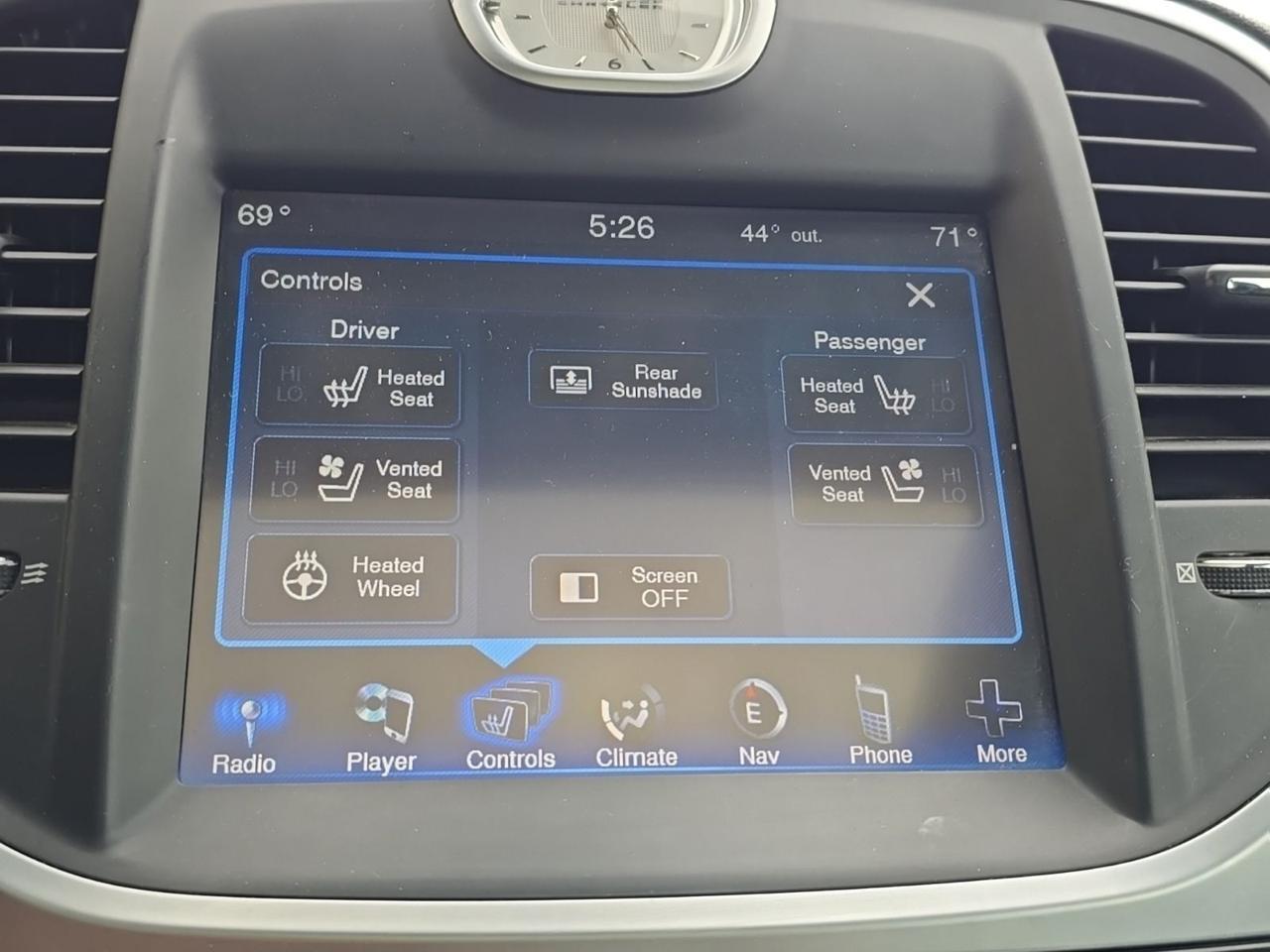2013 Chrysler 300 C Watertown SD