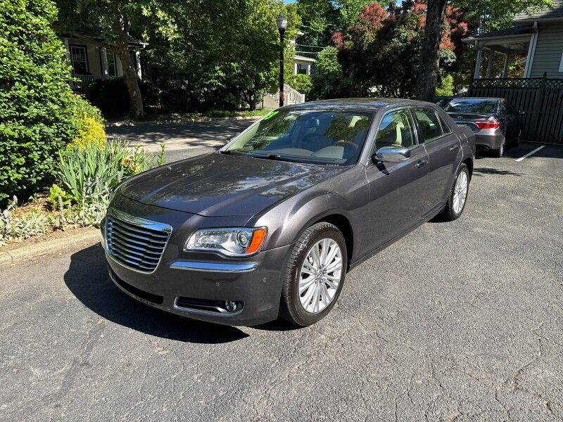 2013 Chrysler 300C 4dr Sdn AWD