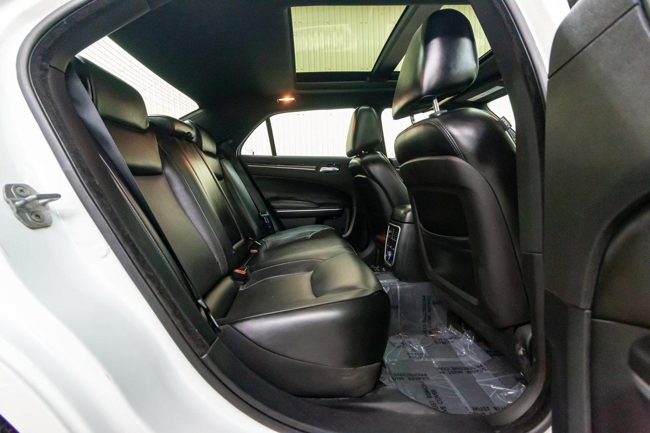 2013 Chrysler 300C Leather Roof Nav BCam Red Deer AB