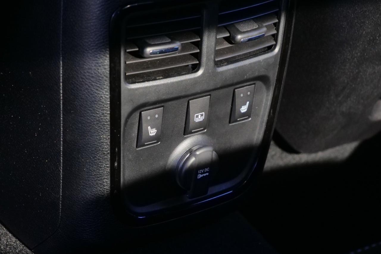 2013 Chrysler 300S AWD / LOW MILES / Luxury Group / 5.7L V8! Lincolnton NC