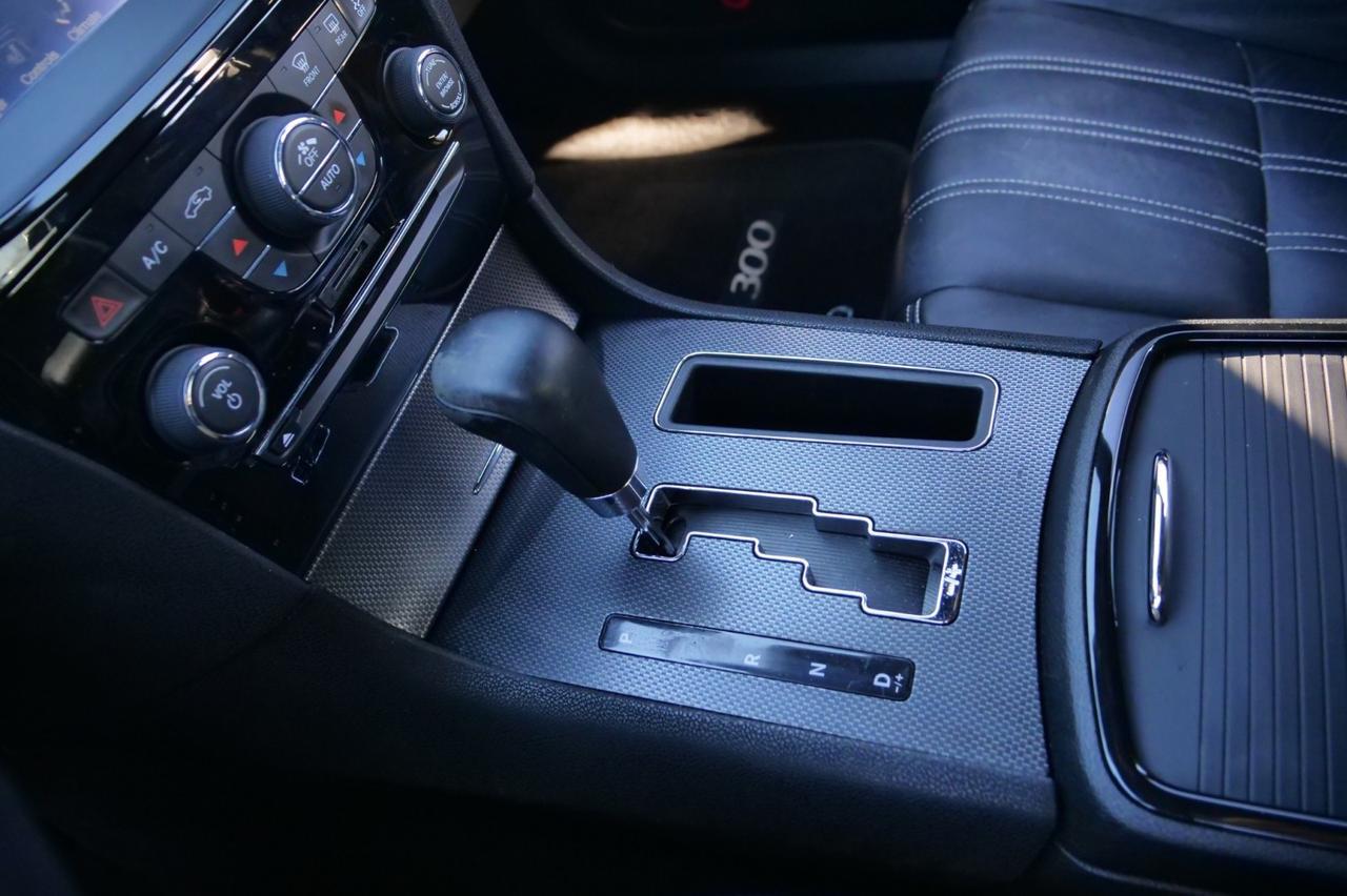 2013 Chrysler 300S AWD / LOW MILES / Luxury Group / 5.7L V8! Lincolnton NC