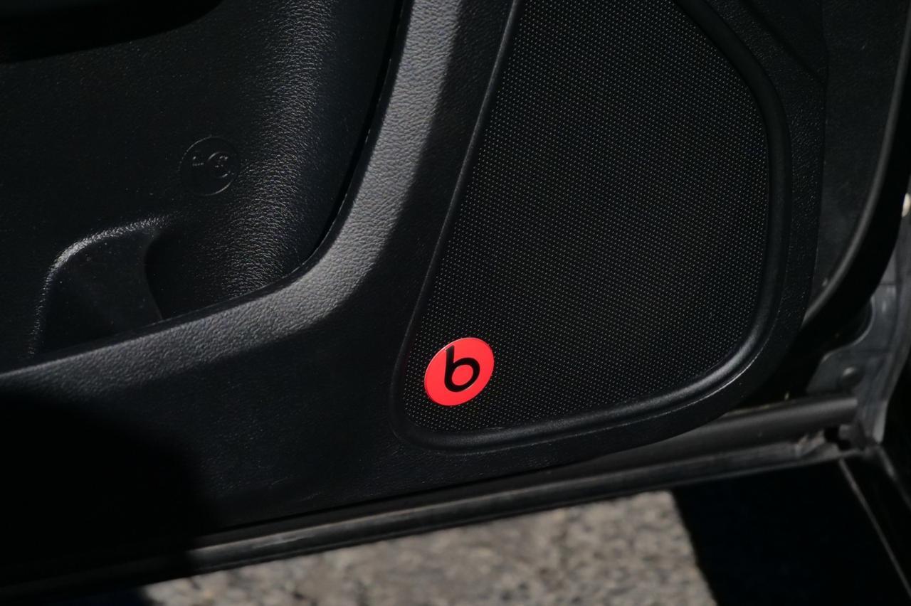 2013 Chrysler 300S AWD / LOW MILES / Luxury Group / 5.7L V8! Lincolnton NC