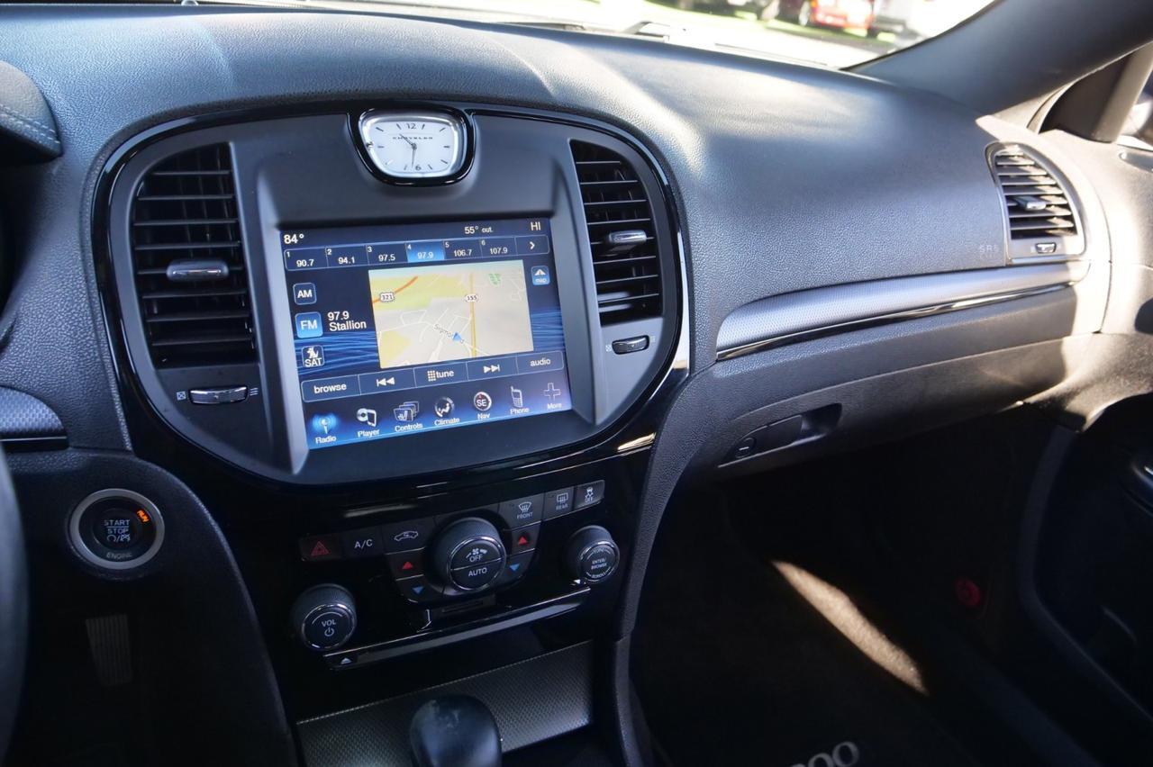 2013 Chrysler 300S AWD / LOW MILES / Luxury Group / 5.7L V8! Lincolnton NC