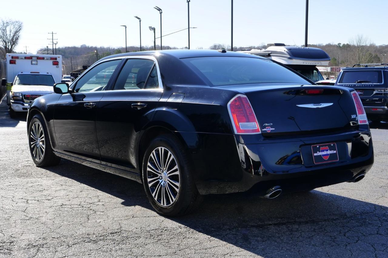 2013 Chrysler 300S AWD / LOW MILES / Luxury Group / 5.7L V8! Lincolnton NC