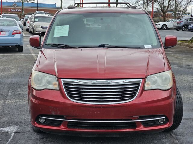 2013 Chrysler Town and Country TOURING