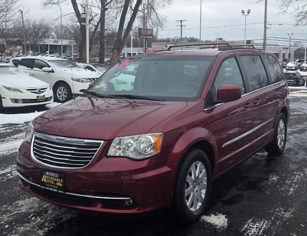 2013 Chrysler Town & Country Touring