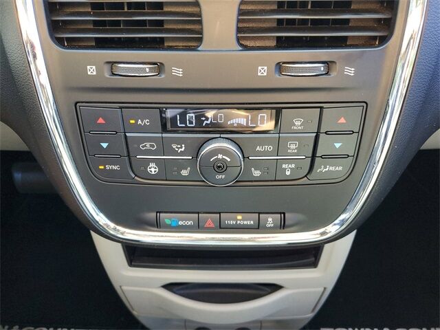 2013 Chrysler Town &amp; Country Touring-L St. Augustine FL