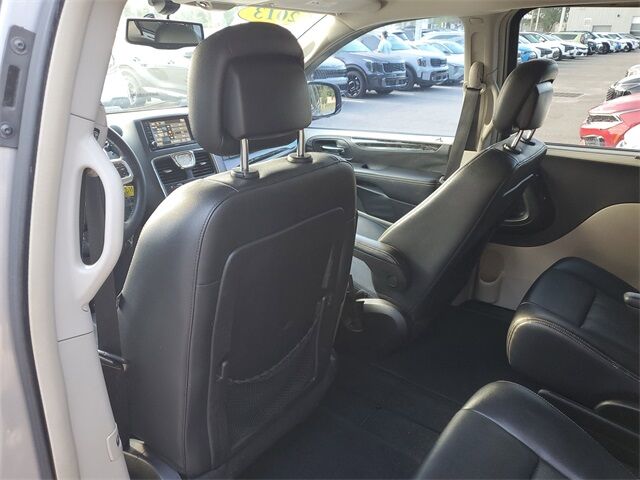 2013 Chrysler Town &amp; Country Touring-L St. Augustine FL