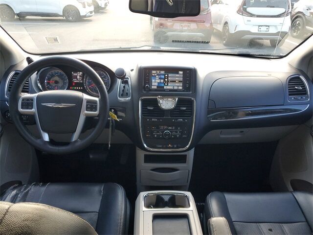 2013 Chrysler Town &amp; Country Touring-L St. Augustine FL
