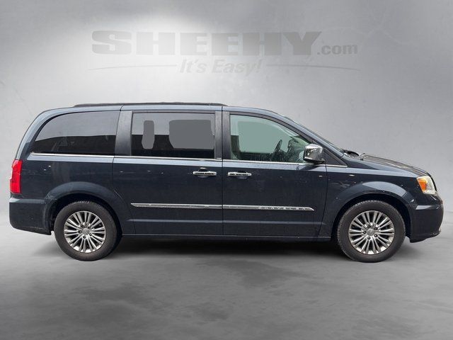 2013 Chrysler Town &amp; Country Touring-L Gaithersburg MD