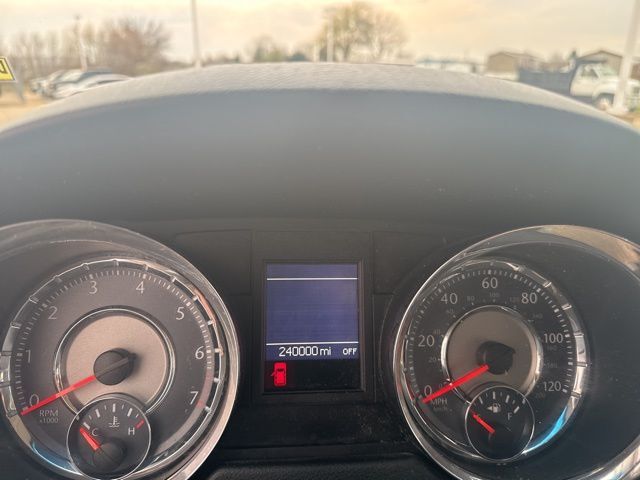 2013 Chrysler Town &amp; Country Touring West Burlington IA