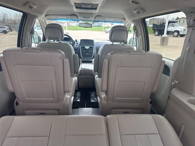 2013 Chrysler Town &amp; Country Touring West Burlington IA
