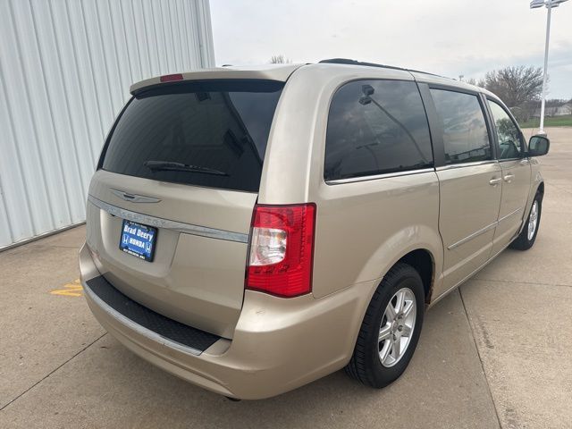 2013 Chrysler Town &amp; Country Touring West Burlington IA