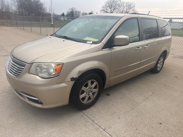 2013 Chrysler Town &amp; Country Touring West Burlington IA