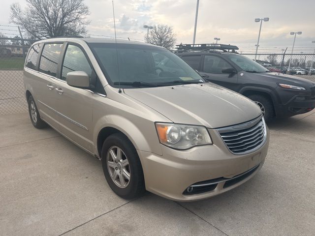 2013 Chrysler Town &amp; Country Touring
