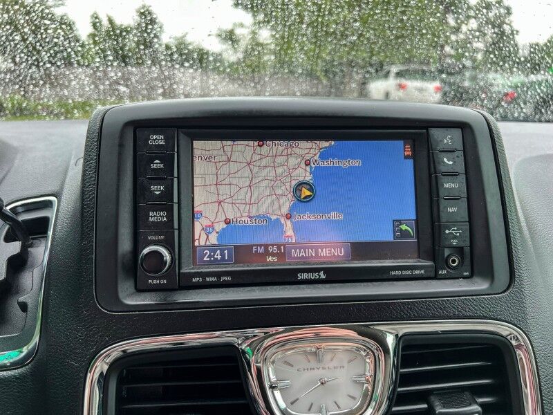 2013 Chrysler Town & Country Touring Wilmington NC