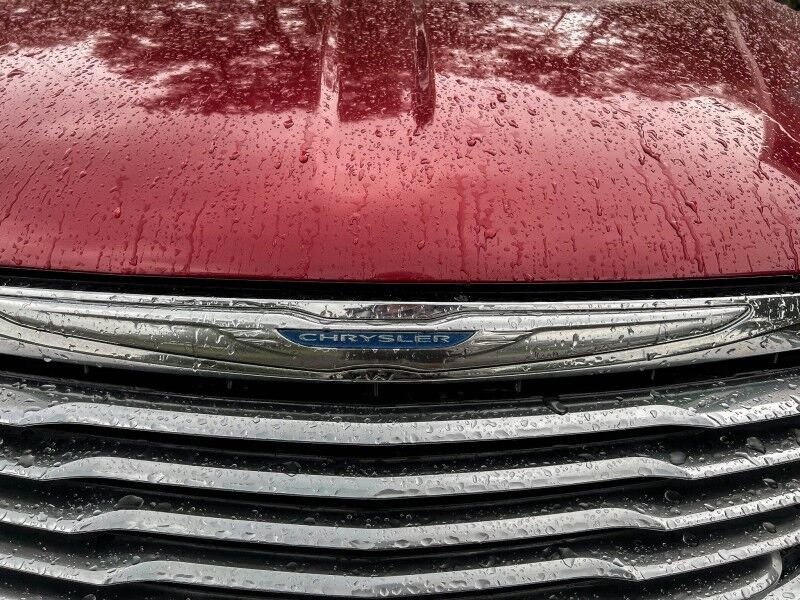 2013 Chrysler Town & Country Touring Wilmington NC
