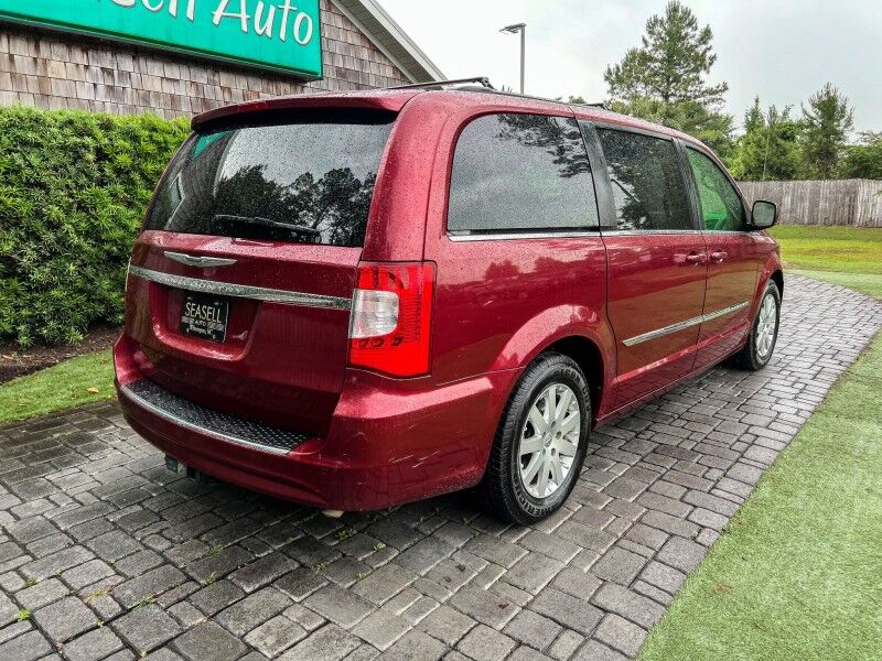 2013 Chrysler Town & Country Touring Wilmington NC