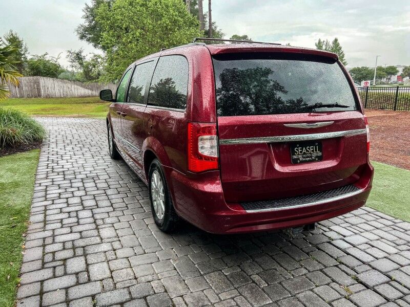 2013 Chrysler Town & Country Touring Wilmington NC