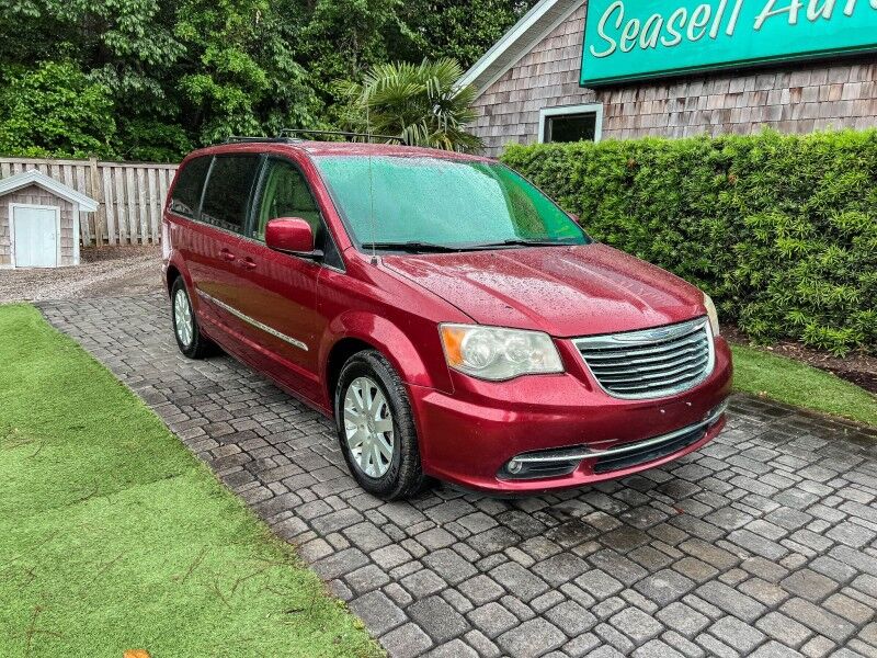 2013 Chrysler Town & Country Touring