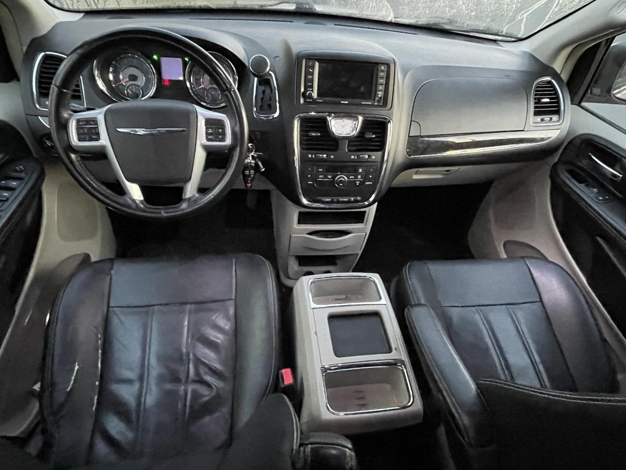 2013 Chrysler Town &amp; Country Touring Alexandria VA