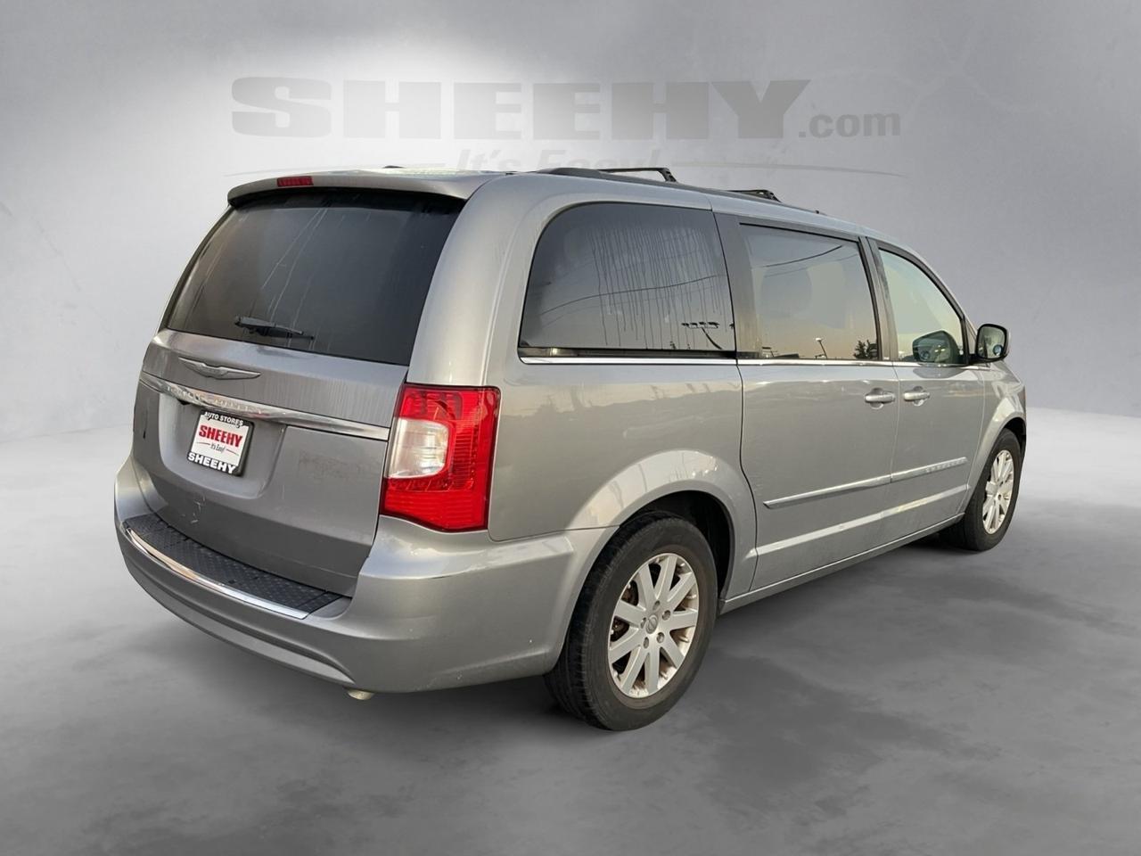 2013 Chrysler Town &amp; Country Touring Alexandria VA