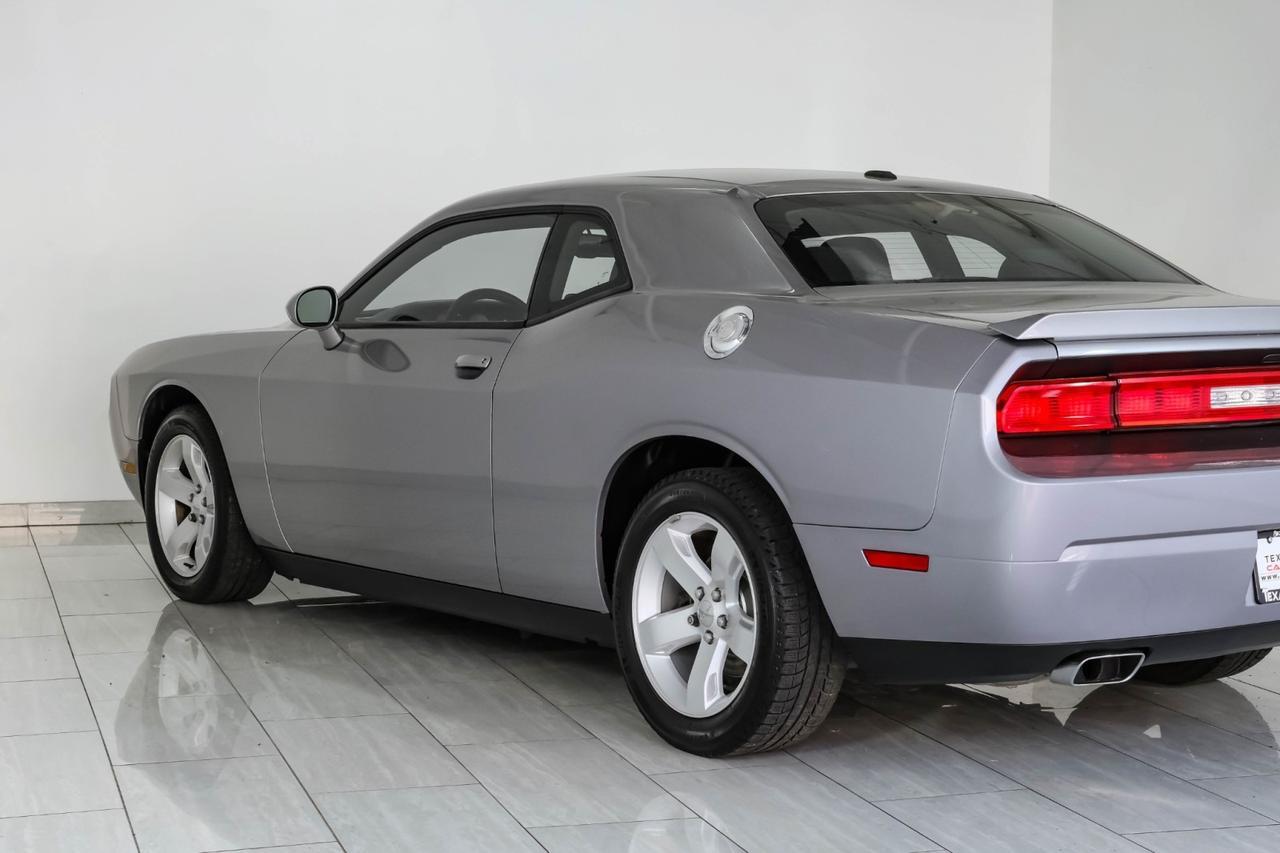 2013 Dodge Challenger R/T 5.7L HEMI AUTOMATIC BLUETOOTH POWER DRIVER SEAT CRUISE CONTROL ALLOY WHEELS Carrollton TX