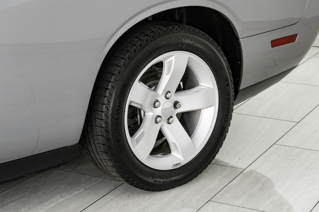2013 Dodge Challenger R/T 5.7L HEMI AUTOMATIC BLUETOOTH POWER DRIVER SEAT CRUISE CONTROL ALLOY WHEELS Carrollton TX