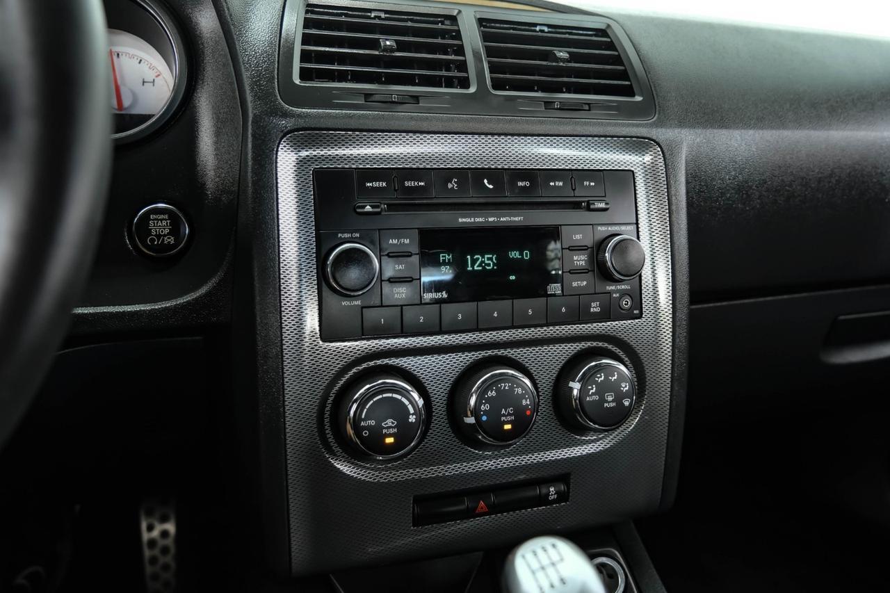 2013 Dodge Challenger R/T 5.7L HEMI AUTOMATIC BLUETOOTH POWER DRIVER SEAT CRUISE CONTROL ALLOY WHEELS Carrollton TX