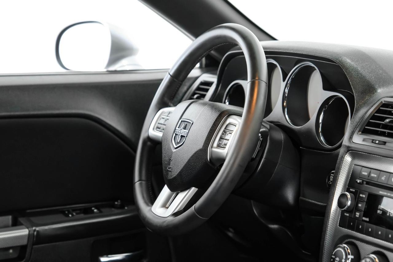 2013 Dodge Challenger R/T 5.7L HEMI AUTOMATIC KEYLESS START BLUETOOTH POWER DRIVER SEAT CRUISE CONTROL Carrollton TX