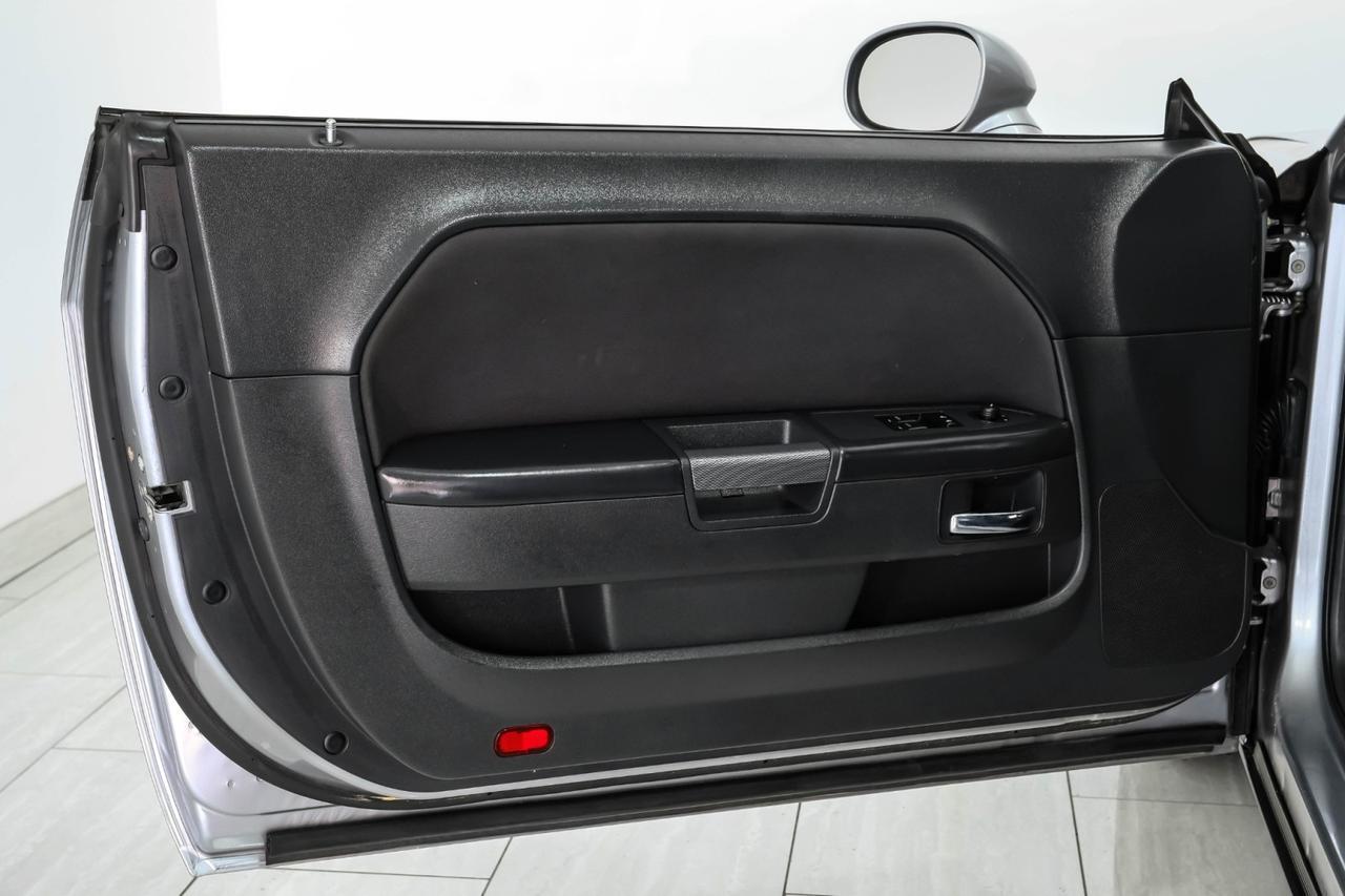 2013 Dodge Challenger R/T 5.7L HEMI AUTOMATIC KEYLESS START BLUETOOTH POWER DRIVER SEAT CRUISE CONTROL Carrollton TX
