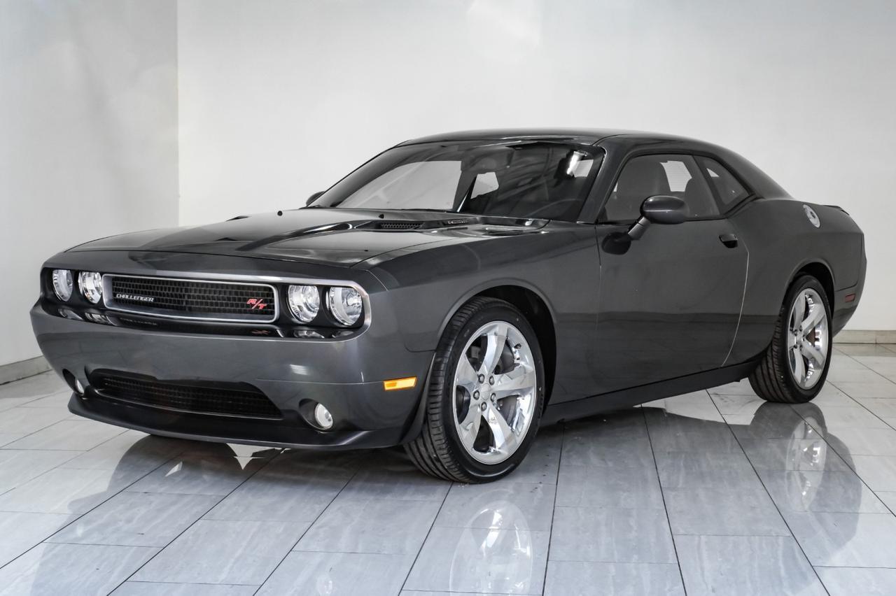 2013 Dodge Challenger R/T PLUS 5.7L HEMI AUTOMATIC NAVIGATION LEATHER HEATED SEATS KEY Carrollton TX