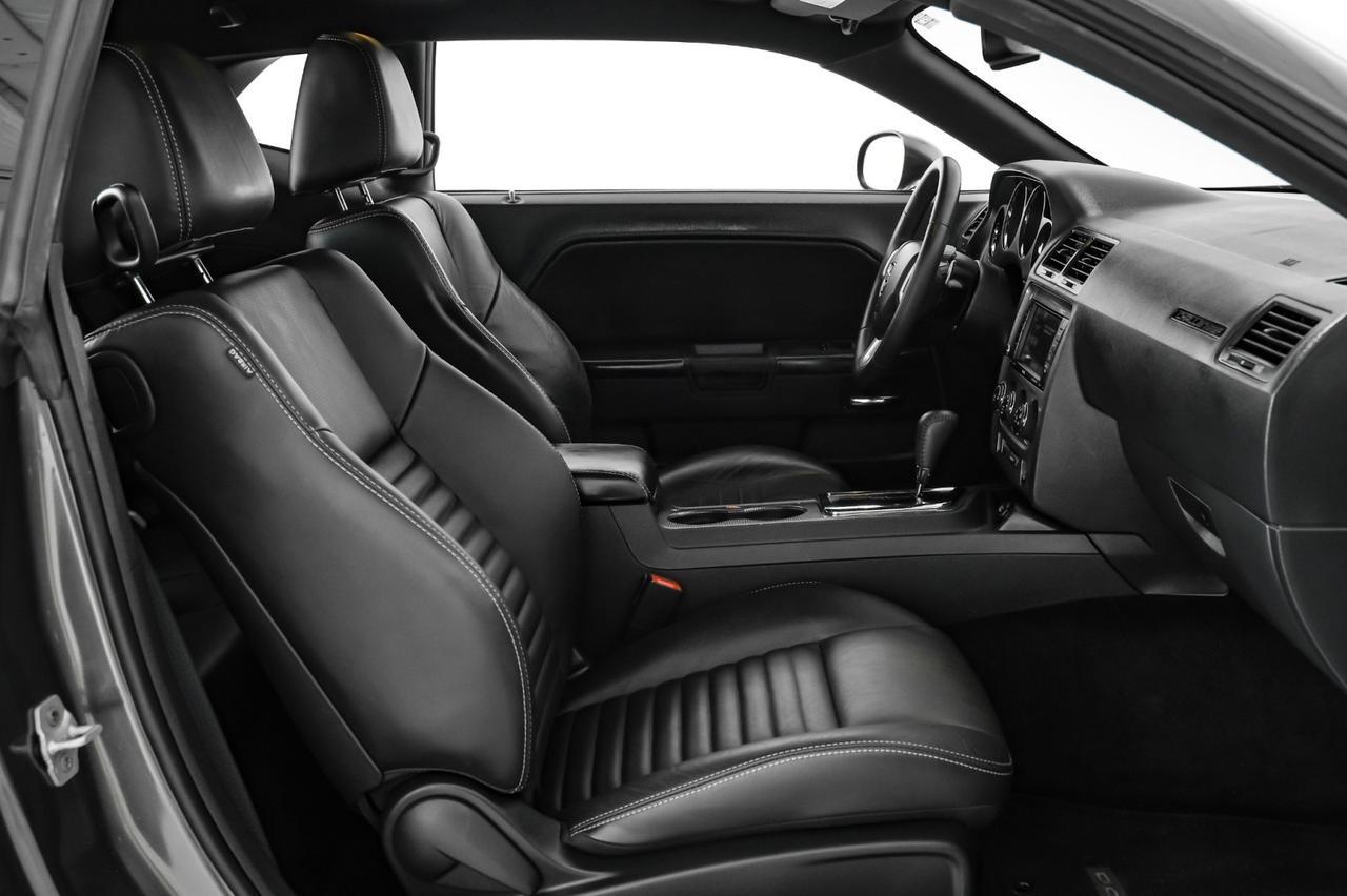 2013 Dodge Challenger R/T PLUS 5.7L HEMI AUTOMATIC NAVIGATION LEATHER HEATED SEATS KEY Carrollton TX