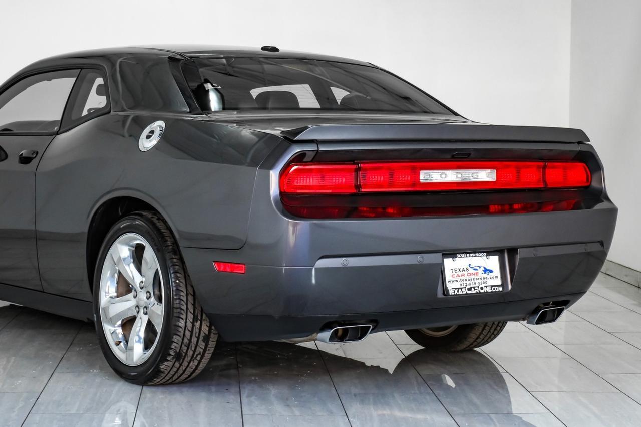 2013 Dodge Challenger R/T PLUS 5.7L HEMI AUTOMATIC NAVIGATION LEATHER HEATED SEATS KEY Carrollton TX