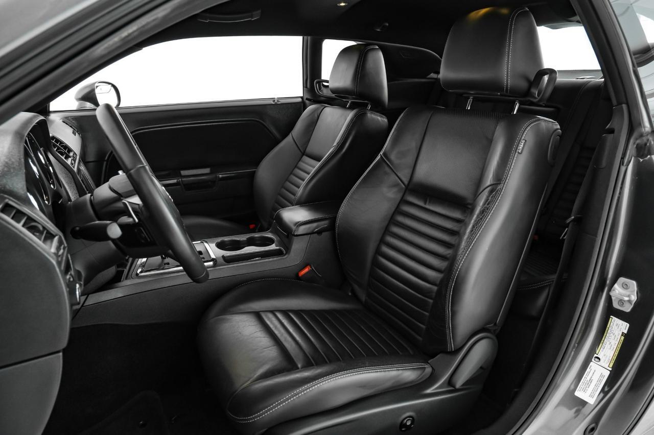 2013 Dodge Challenger R/T PLUS 5.7L HEMI AUTOMATIC NAVIGATION LEATHER HEATED SEATS KEY Carrollton TX