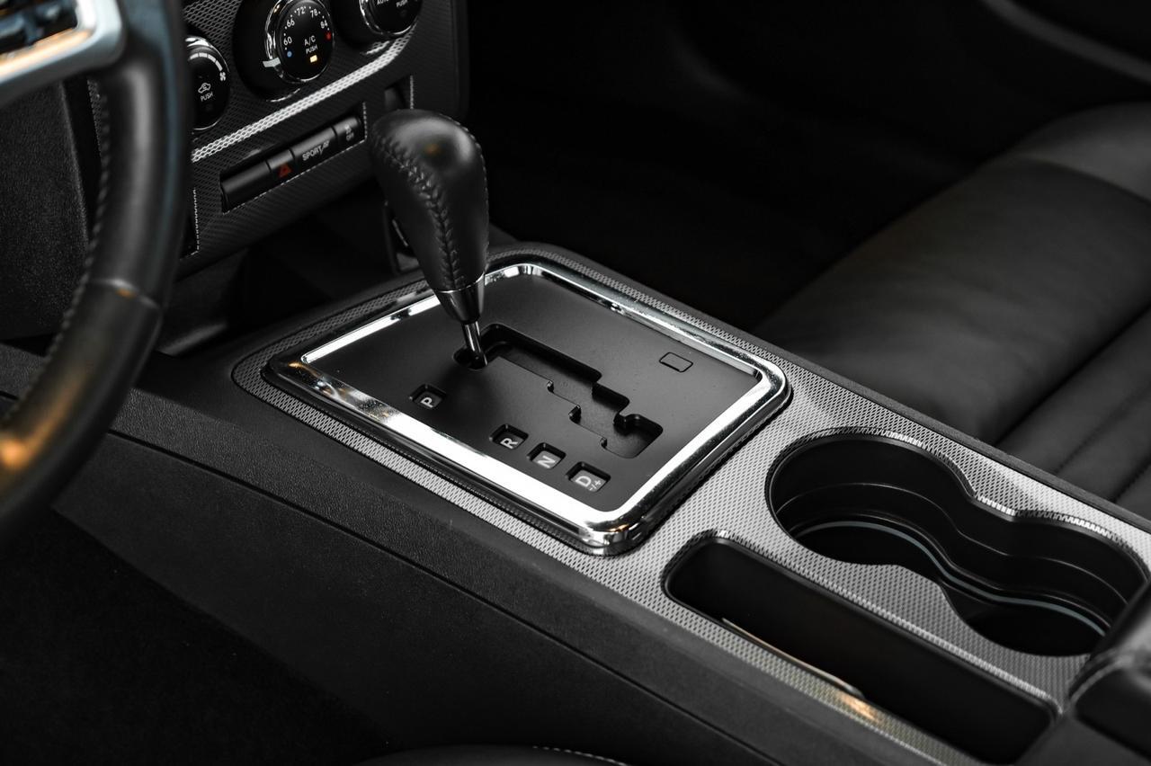 2013 Dodge Challenger R/T PLUS 5.7L HEMI AUTOMATIC NAVIGATION LEATHER HEATED SEATS KEY Carrollton TX