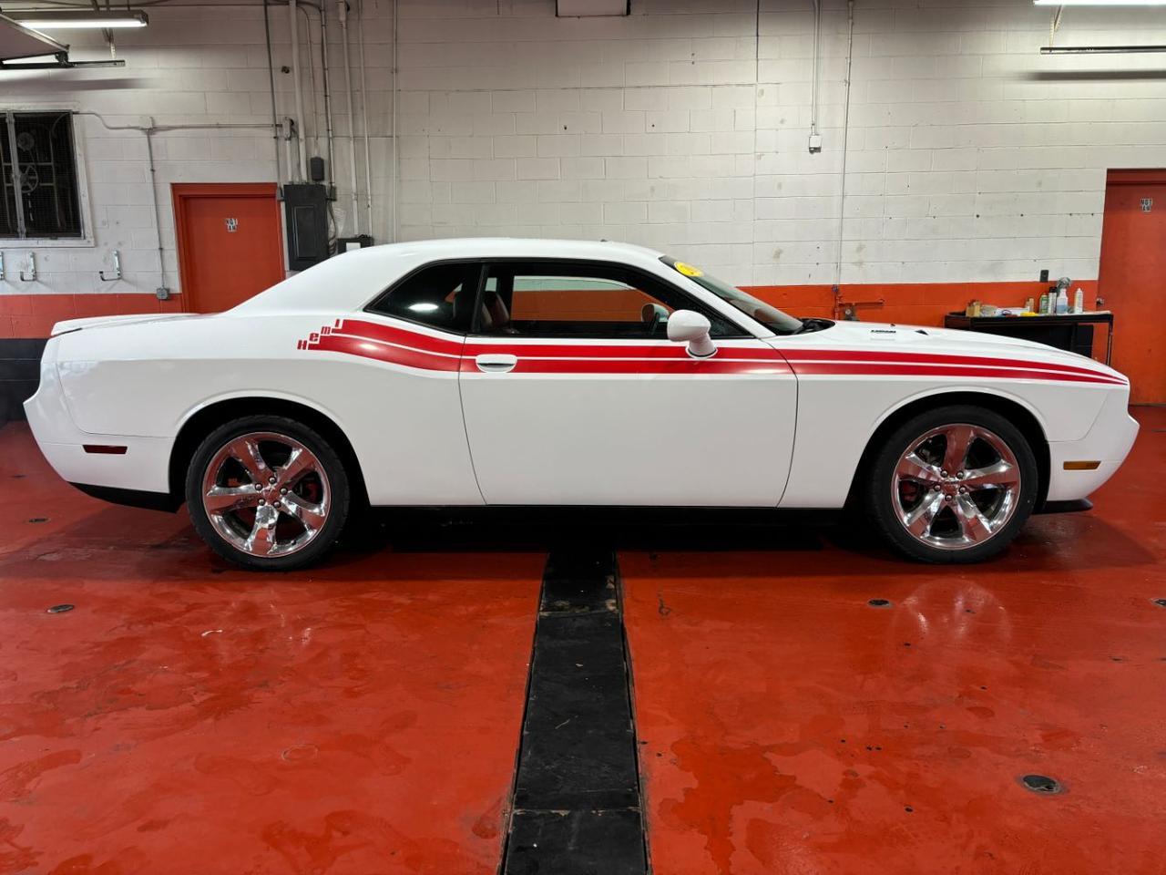 2013 Dodge Challenger R/T Plus