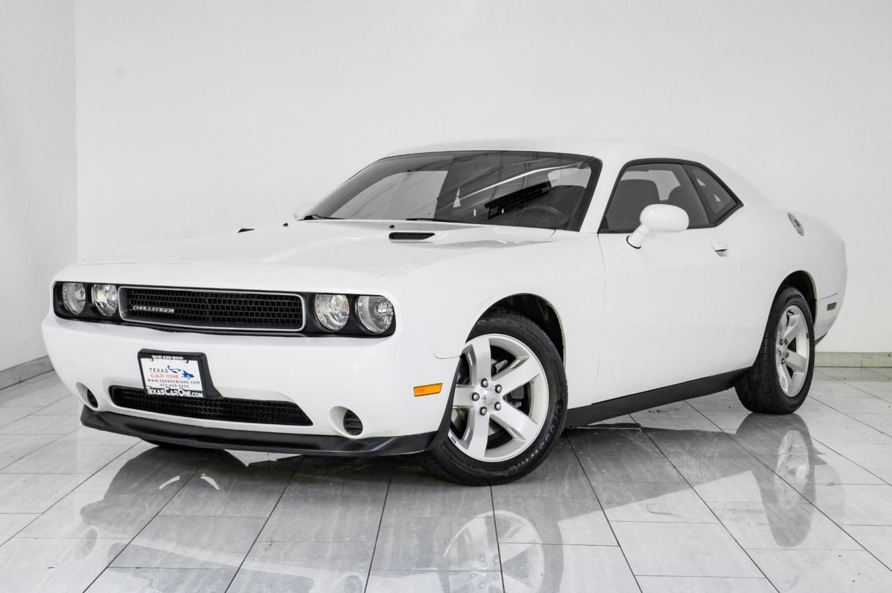 2013 Dodge Challenger SXT AUTOMATIC KEYLESS START POWER DRIVER SEAT CRUISE CONTROL ALLOY WHEELS Carrollton TX
