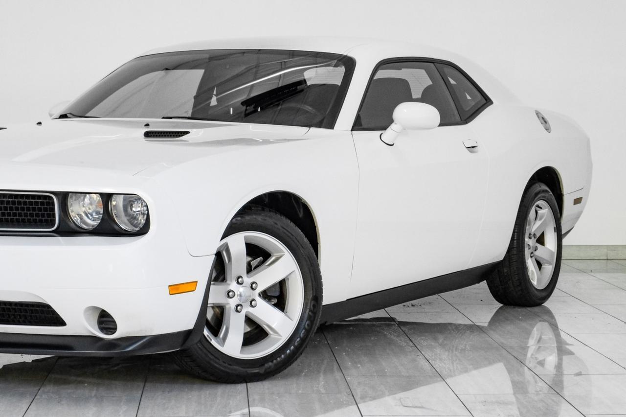 2013 Dodge Challenger SXT AUTOMATIC KEYLESS START POWER DRIVER SEAT CRUISE CONTROL ALLOY WHEELS Carrollton TX