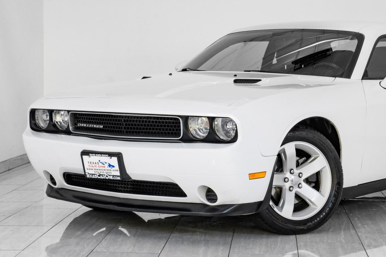 2013 Dodge Challenger SXT AUTOMATIC KEYLESS START POWER DRIVER SEAT CRUISE CONTROL ALLOY WHEELS Carrollton TX